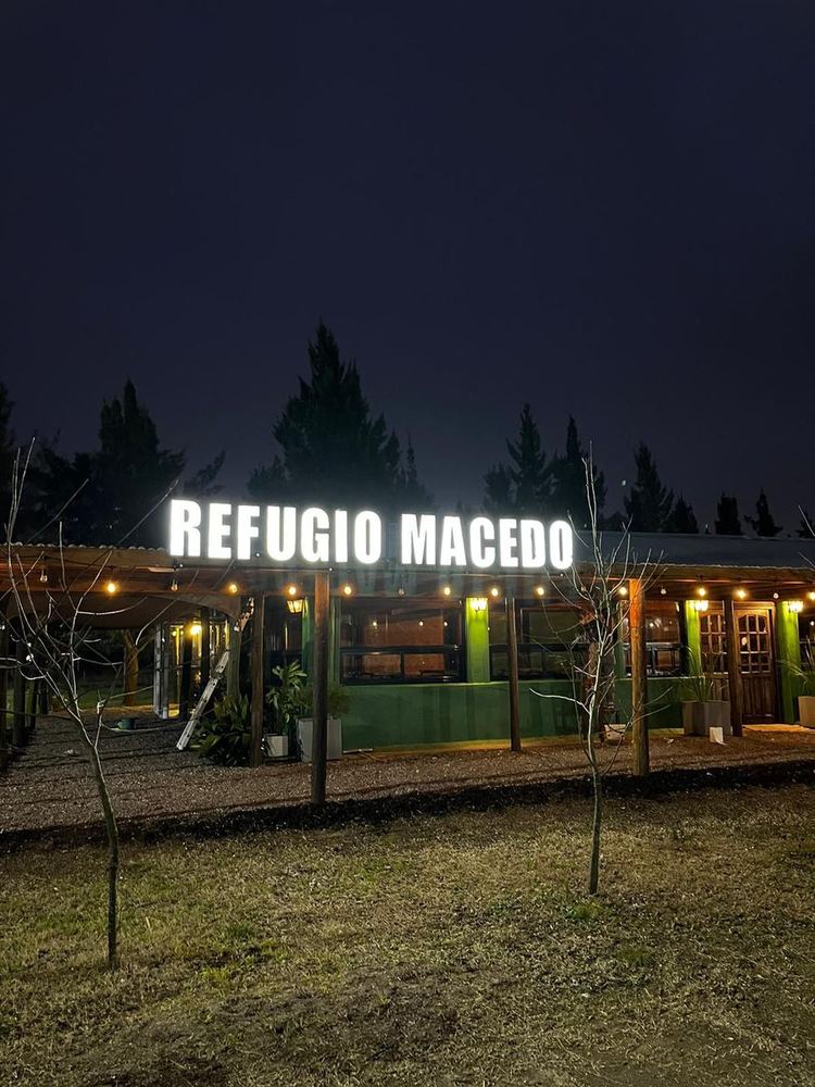 Cartel iluminado